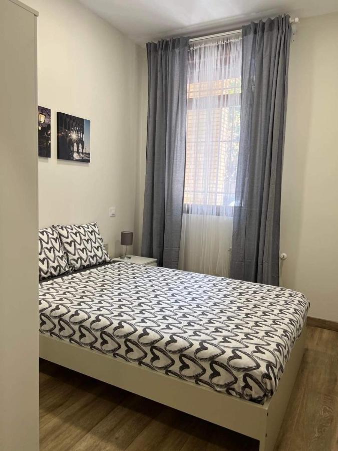 Ferienwohnung Pradalongo Madrid Exterior foto